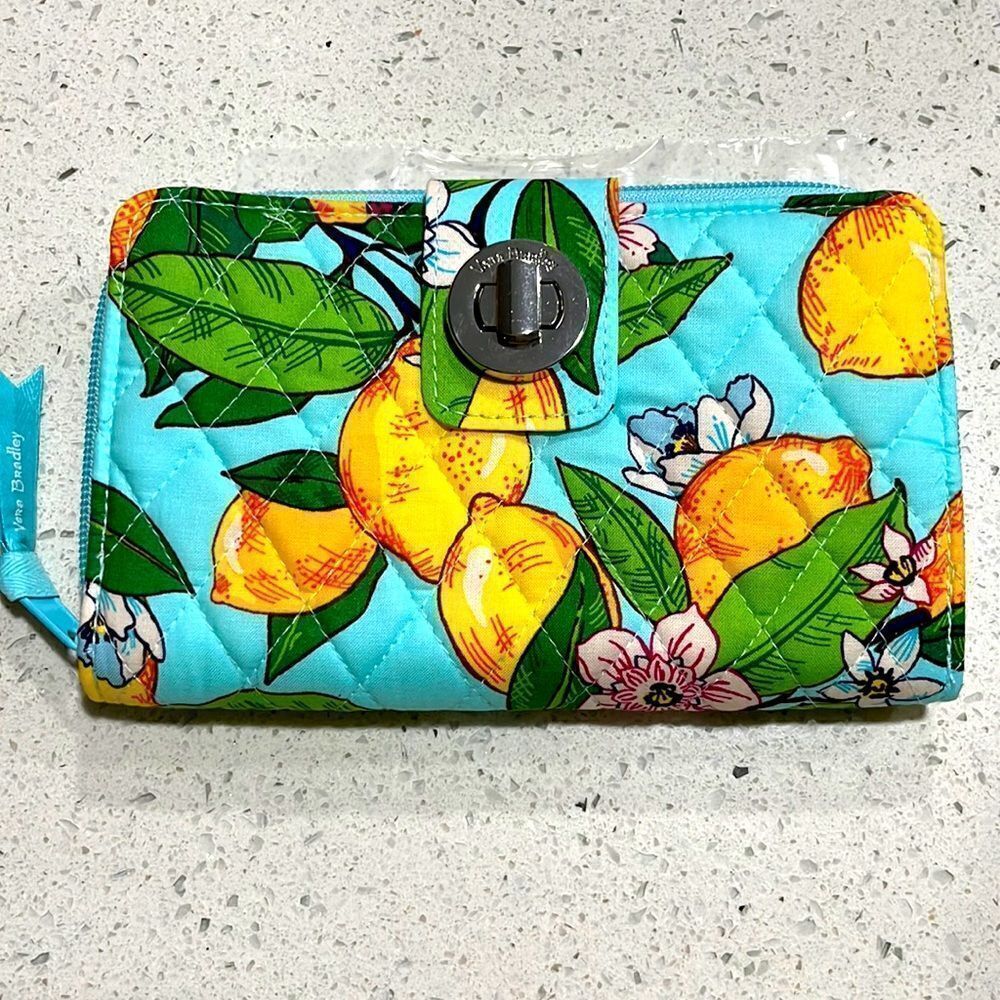 Vera Bradley Lemon Grove Quilted Cotton Turnlock Wallet Gorgeous!